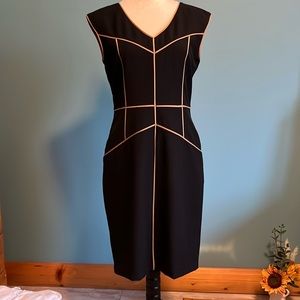Ellen Tracy Black sleeveless dress with Tan piping. Size 6 Fully lined